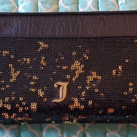 Wallet - Picture 3 of 5